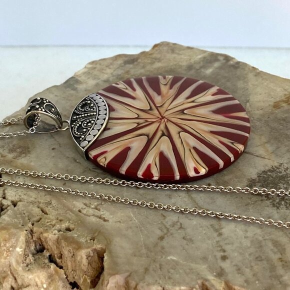 Sterling Silver 925 Signed Meran Indonesia 2.5" Resin Pendant Necklace 18" Chain - Picture 6 of 16